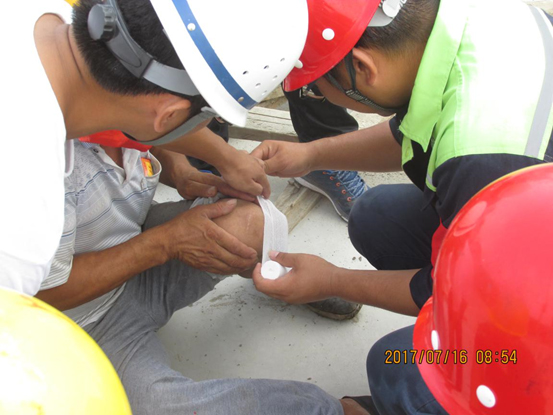 中京建設(shè)集團(tuán)三友項目部應(yīng)急預(yù)案演練